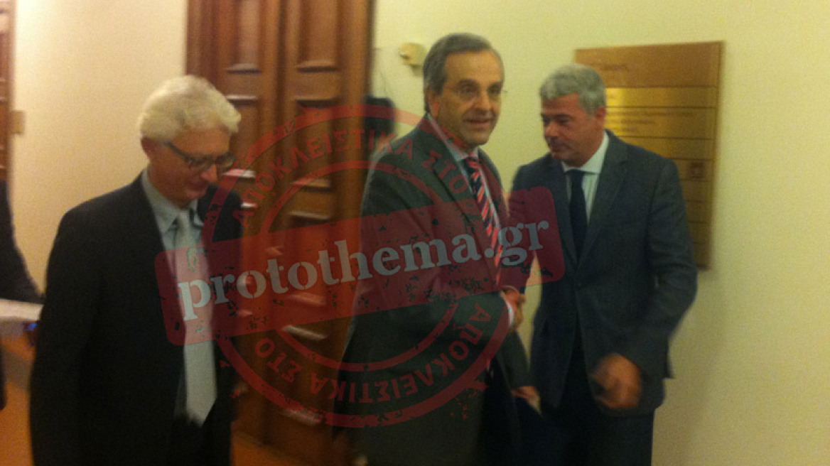 Ο Σαμαράς στη συνεδρίαση της ΝΔ για την αναθεώρηση του Συντάγματος