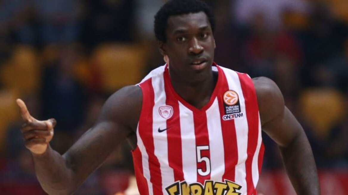 Βίντεο: Το βράδυ ανήκει στον Χάντερ!