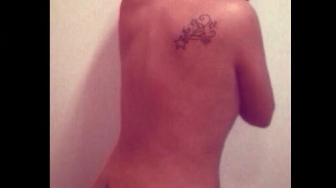 Topless στο instagram η Σίσσυ Χρηστίδου