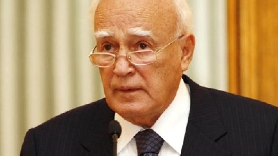 Συνάντηση του Παπούλια με τους φαρμακοποιούς