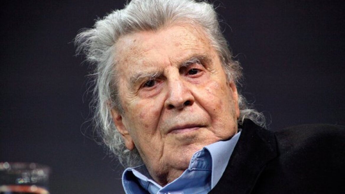 Οι δύο λύσεις που προτείνει ο Μίκης Θεοδωράκης για να ξεφύγουμε από την Τρόικα