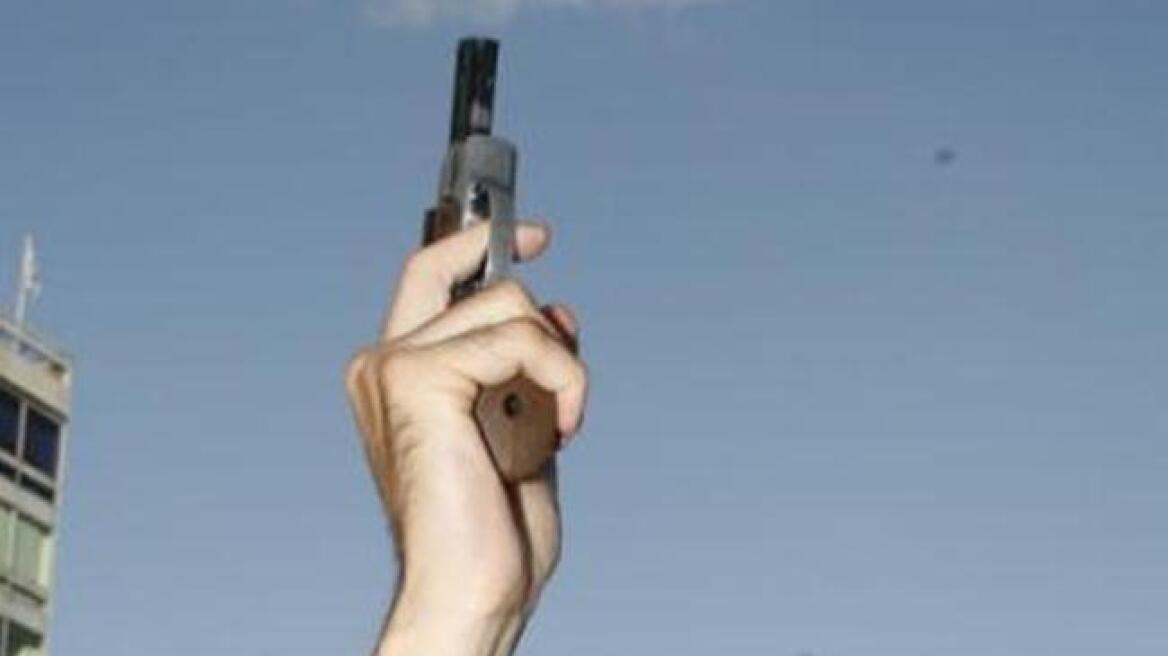 Γρεβενά: Αναστάτωσε το χωριό του με τις μπαλωθιές