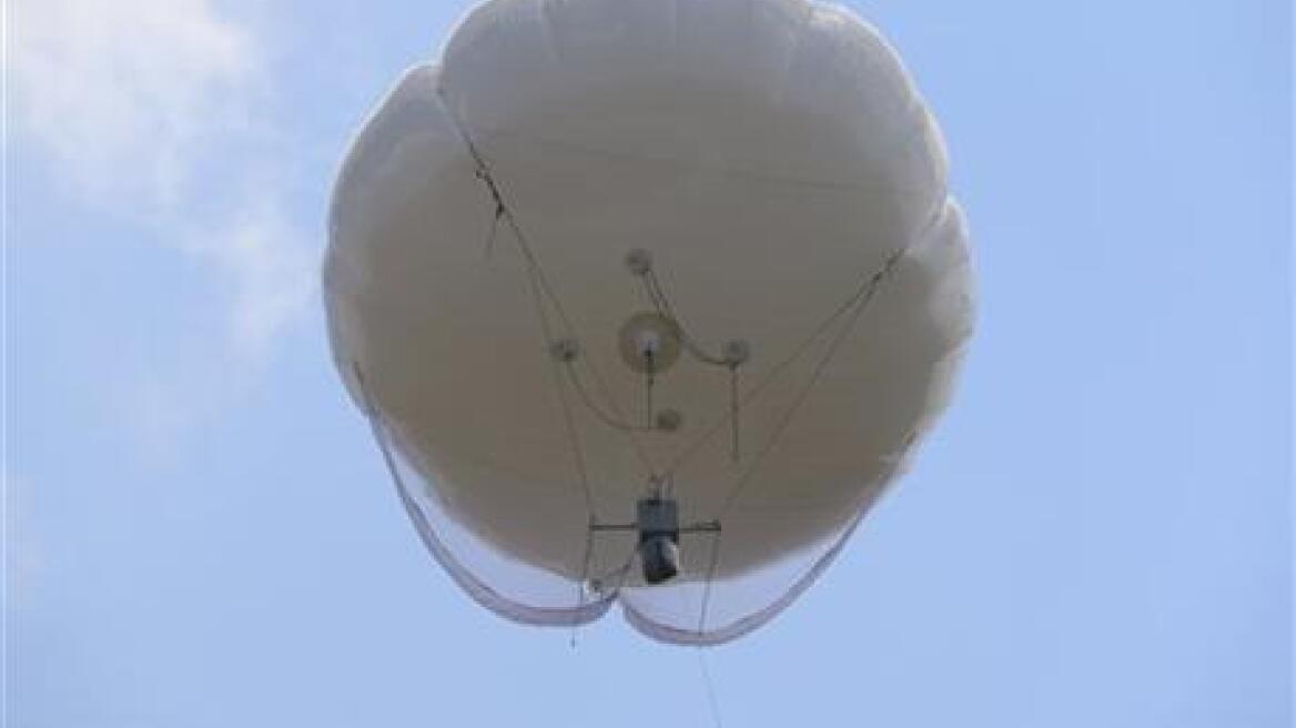 Ιερουσαλήμ: Η αστυνομία σηκώνει... zeppelin κατασκοπείας