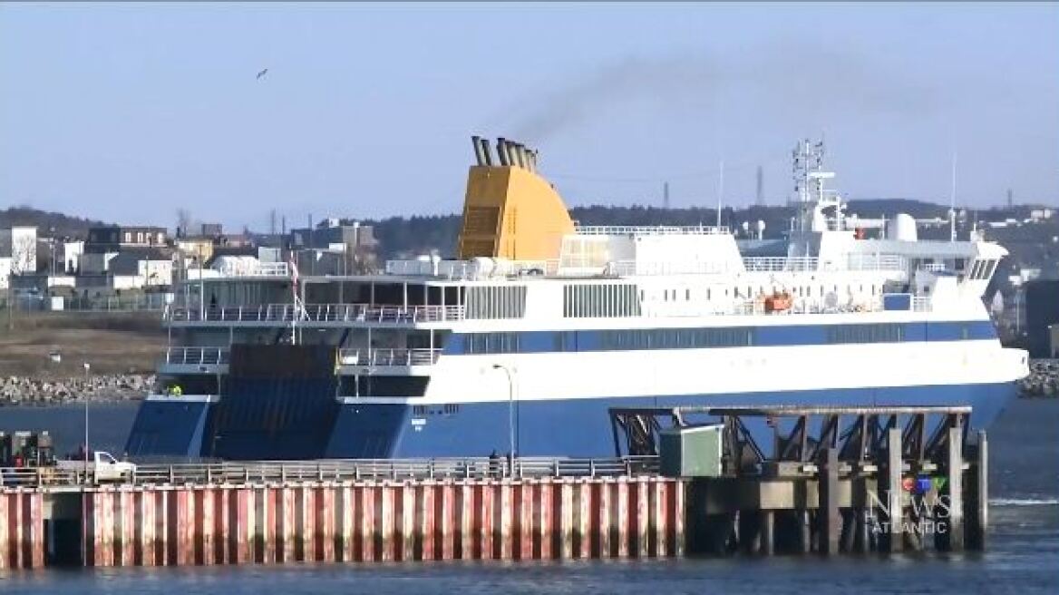 Φωτογραφίες: Στον Καναδά το πρώην «Blue Star Ithaki»