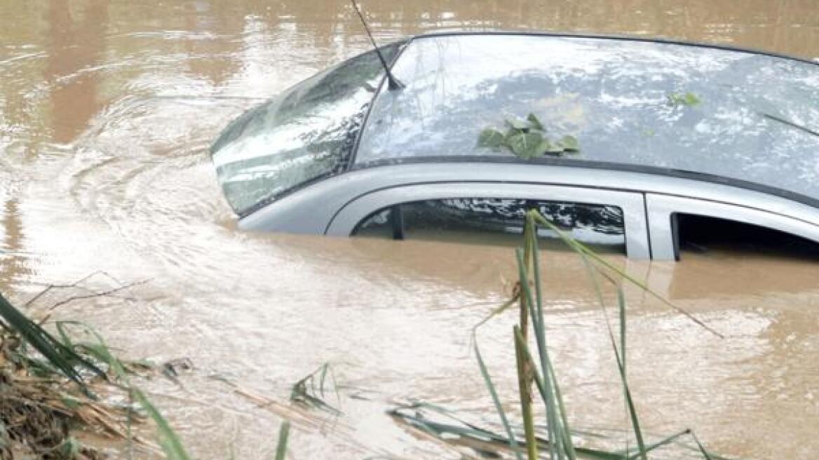 Θεσσαλονίκη: Ένας νεκρός από τις πλημμύρες - Παρασύρθηκε από χείμαρρο