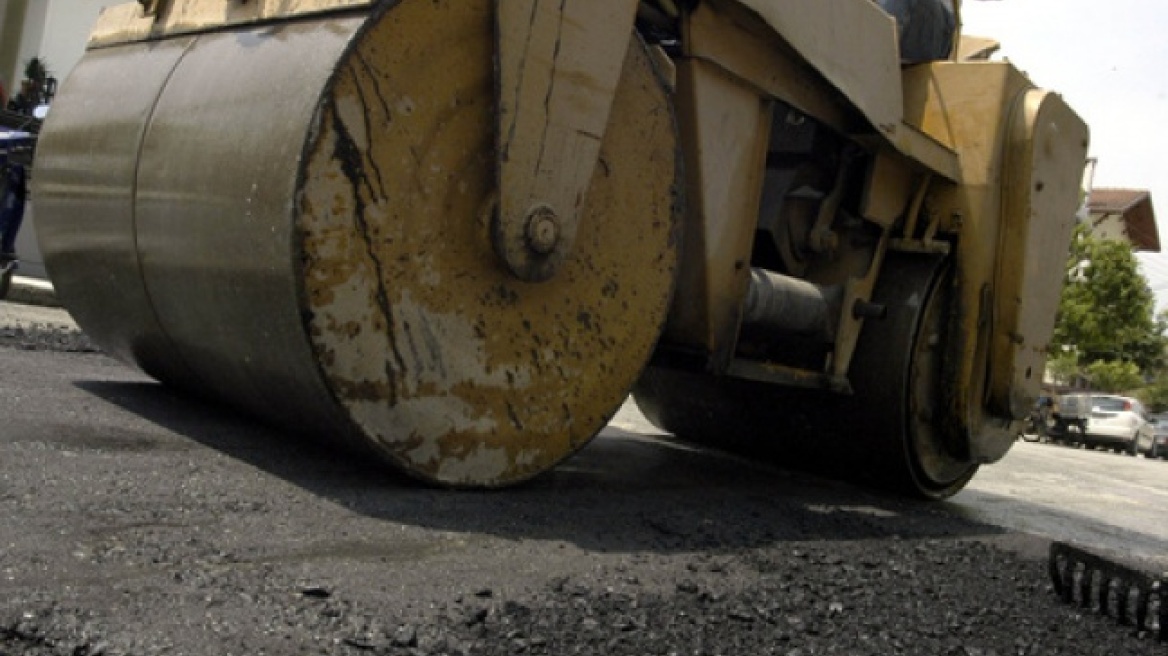 Ιωάννινα: Εργάτης τραυματίστηκε θανάσιμα από οδοστρωτήρα