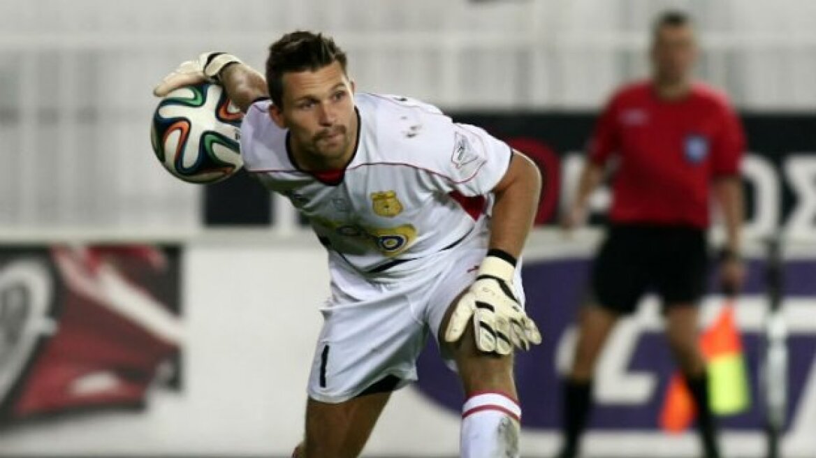 Τέλος ο Τσέρνι από τον Εργοτέλη