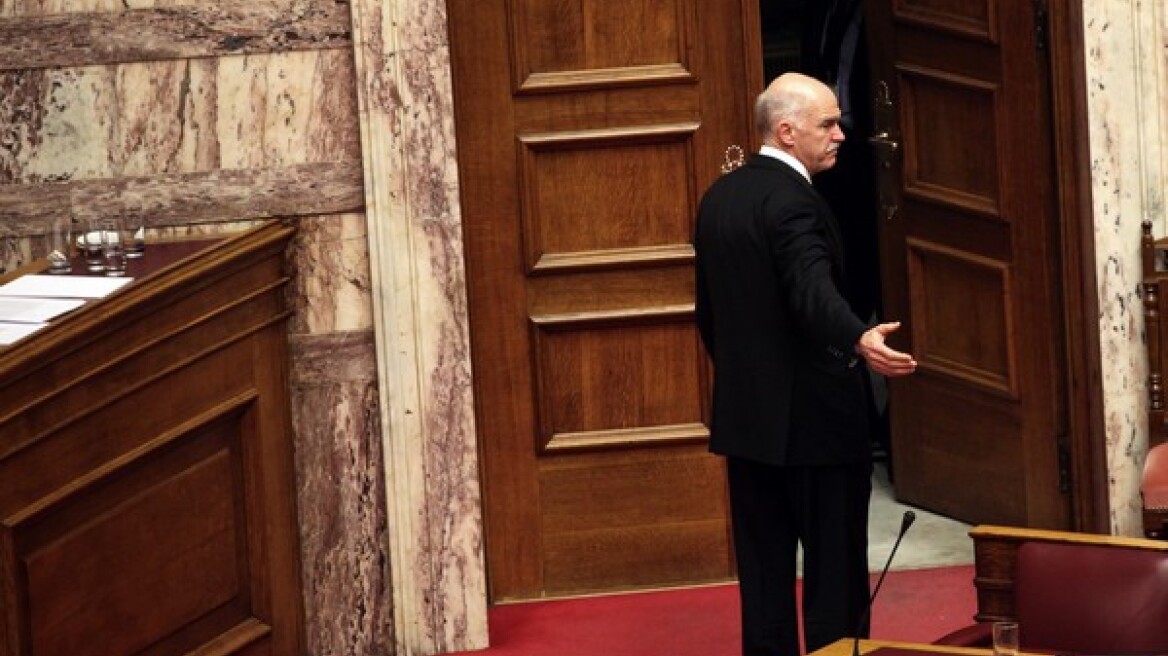 Ο Γιώργος Παπανδρέου αποχώρησε πριν την ανακοίνωση του αποτελέσματος