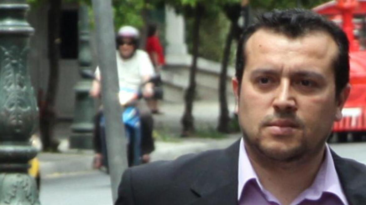 Retweet Παππά:   Ακόμα και αν εκλεγεί Πρόεδρος δεν θα μπορεί να σταθεί θεσμικά