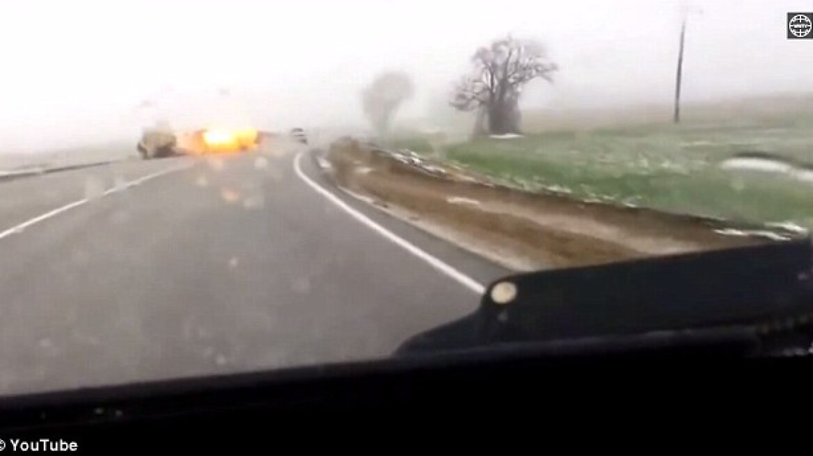 Βίντεο: Λήστεψαν εκκλησία και τους χτύπησε κεραυνός!