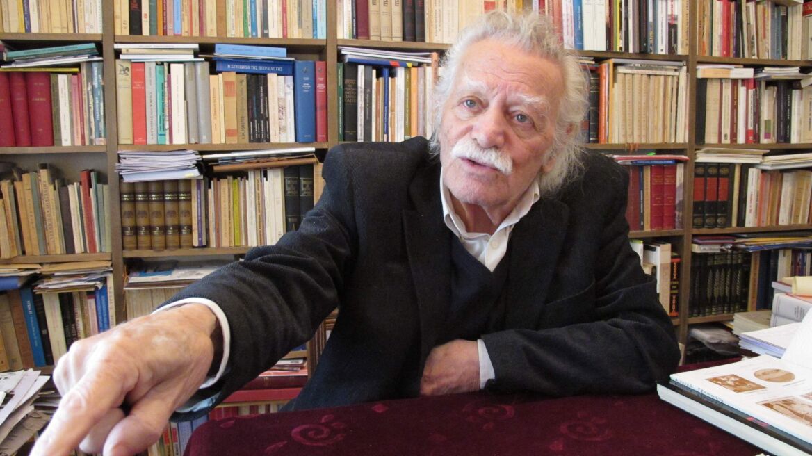 Ξαναχτυπά ο Γλέζος: Μακριά από το ΣΥΡΙΖΑ όσοι επιδιώκουν βουλευτιλίκι