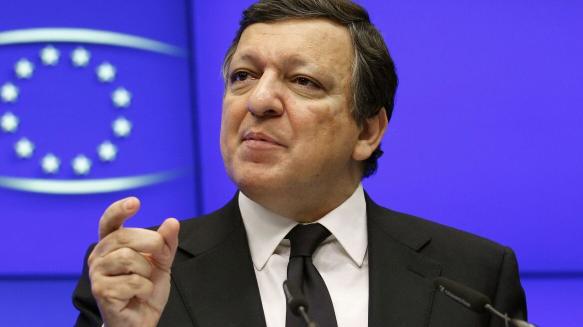 Μπαρόζο: «Η Ελλάδα δεν απειλεί το ευρώ»