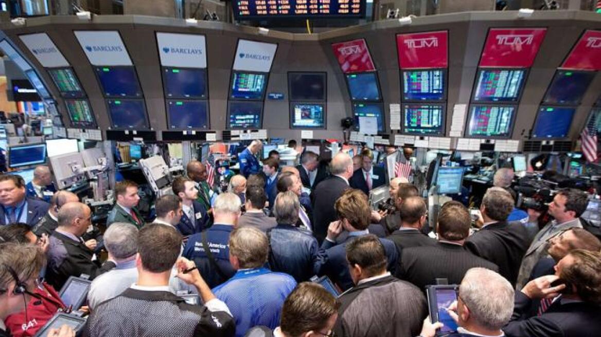 Wall Street: Πάνω από τις 18.000 μονάδες για πρώτη φορά ο Dow