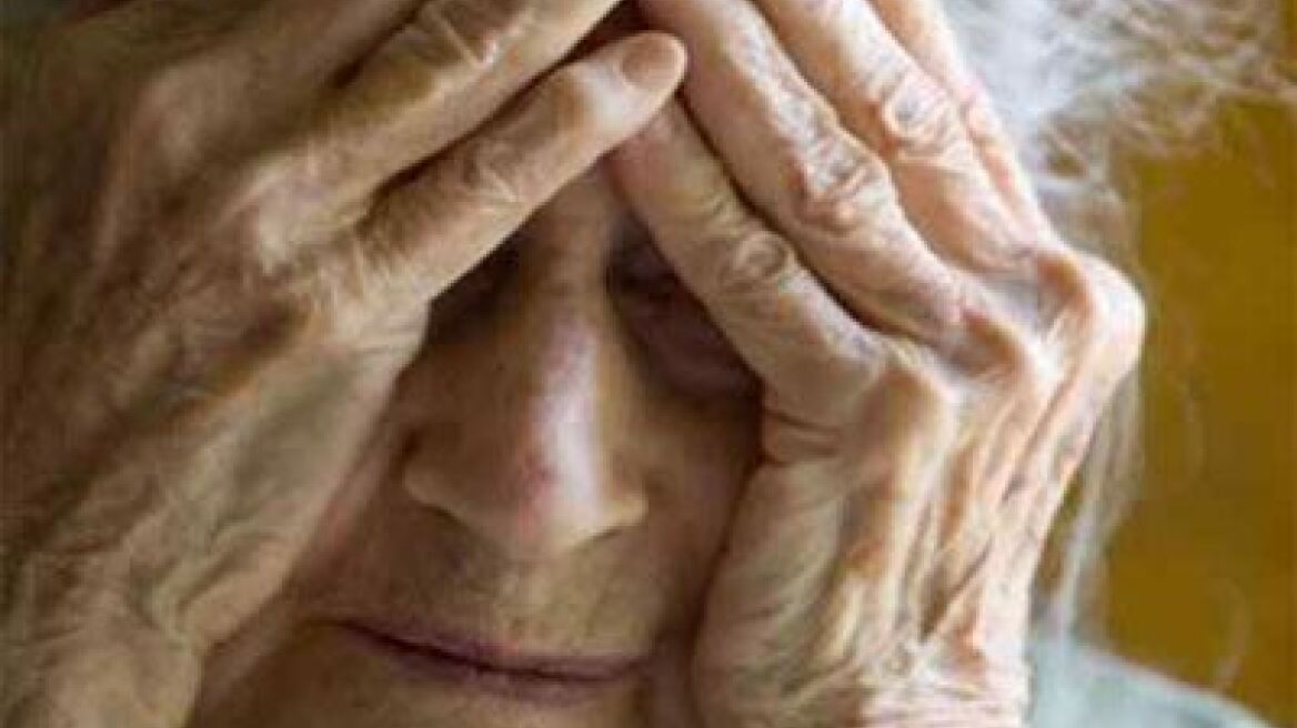 Αδίστακτοι κακοποιοί χτύπησαν και λήστεψαν γριούλα