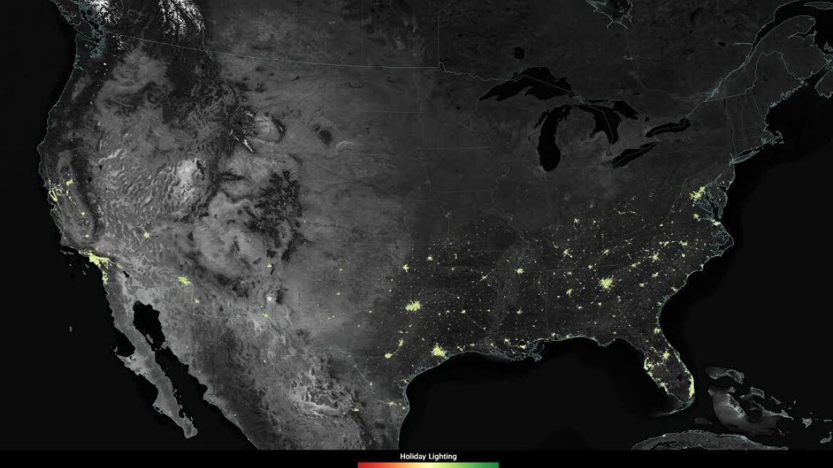 Ορατή από το διάστημα η λάμψη των χριστουγεννιάτικων φώτων