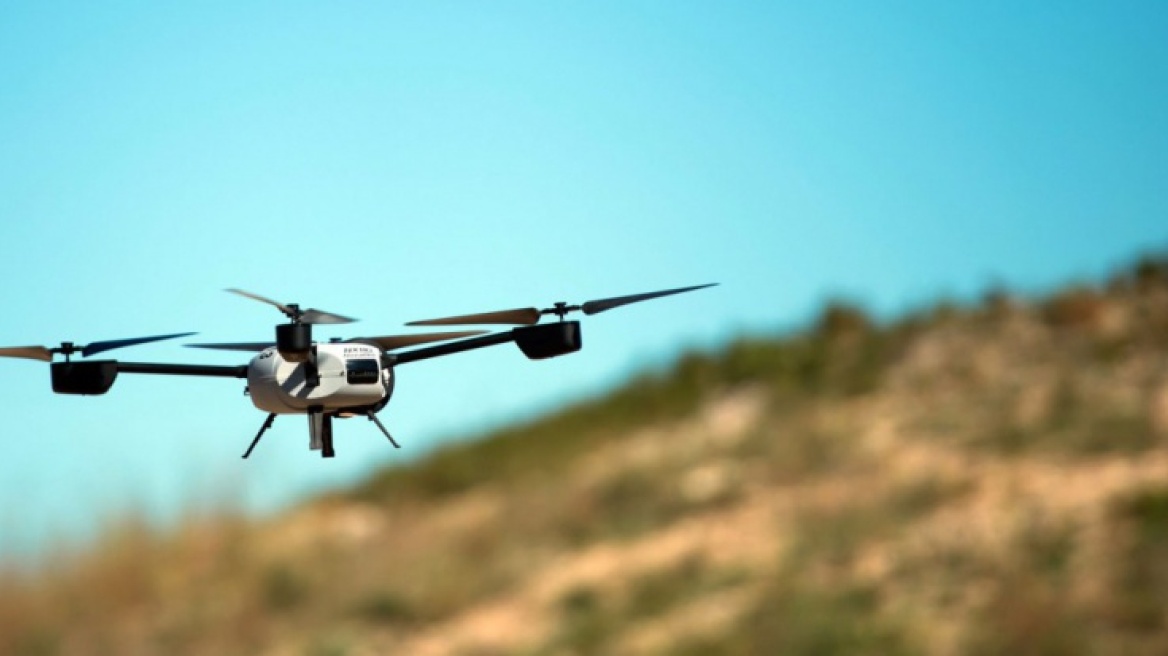 «Ιπτάμενοι» κούριερ για την παράδοση πακέτων στη Γαλλία 