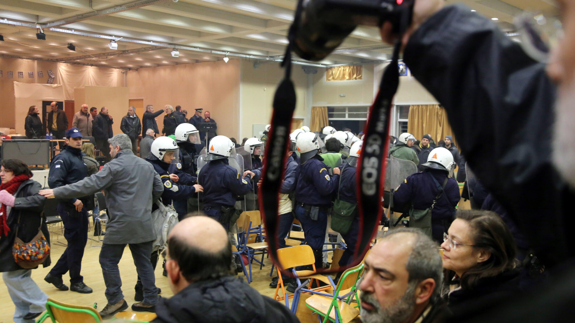 Ενταση στο δημοτικό συμβούλιο της Ν. Φιλαδέλφειας
