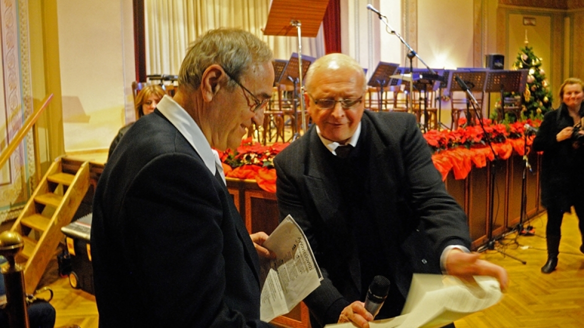 Βραβείο ποίησης στον δημοσιογράφο Κωστή Τσιάκαλο