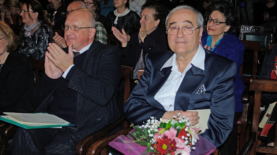 Βραβείο ποίησης στον δημοσιογράφο Κωστή Τσιάκαλο