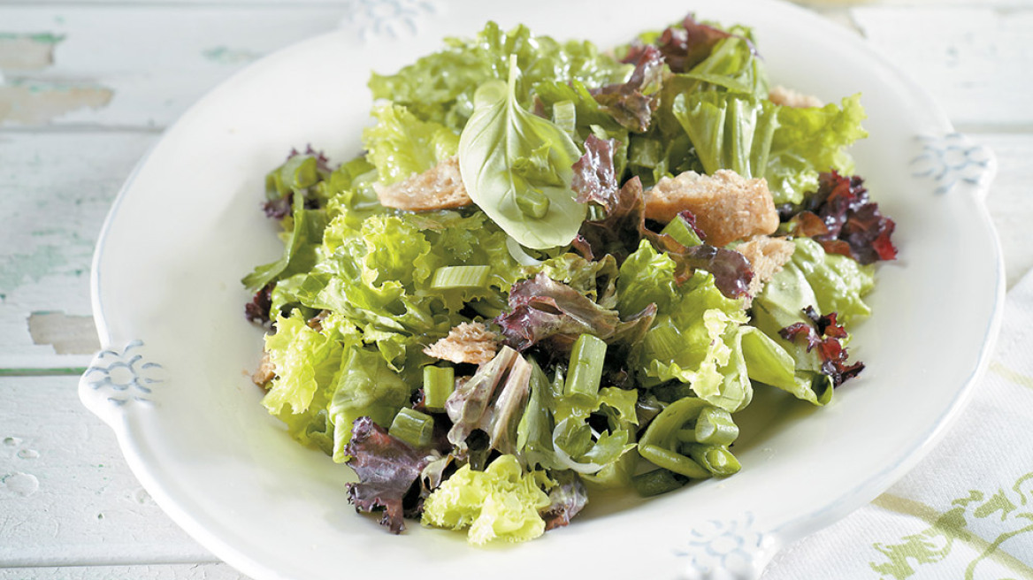 Αρωματική πράσινη σαλάτα