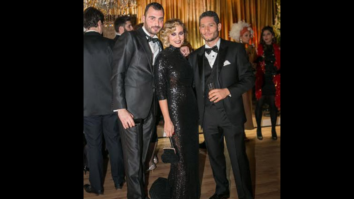 Ελεονώρα Μελέτη - Βύρωνας Βασιλειάδης: Φτερά και πέρλες στο πάρτι του επιχειρηματία 