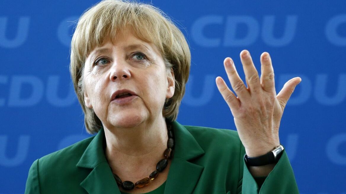 Spiegel κατά Μέρκελ για τη λιτότητα στην Ελλάδα 