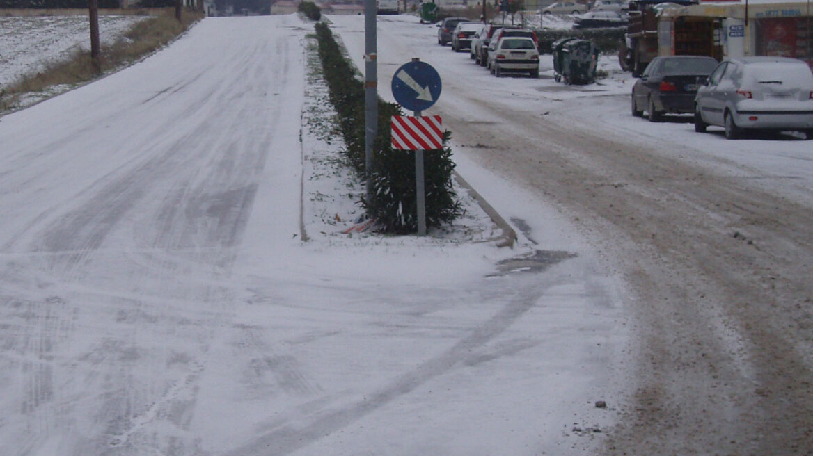 Ηράκλειο: Κλειστά τα σχολεία αύριο σε αρκετούς δήμους λόγω χιονιά και παγετού