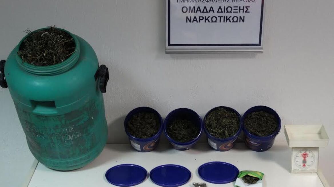 Σε βαρέλι και κουτιά έκρυβε τρία κιλά χασίς στην Ημαθία
