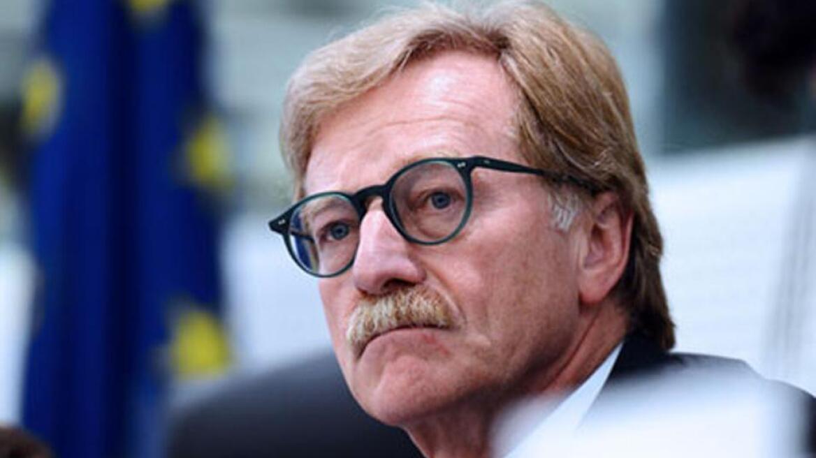 Αξιωματούχος της ΕΚΤ καλεί τις Βρυξέλλες να σεβαστούν το Σύμφωνο Σταθερότητας
