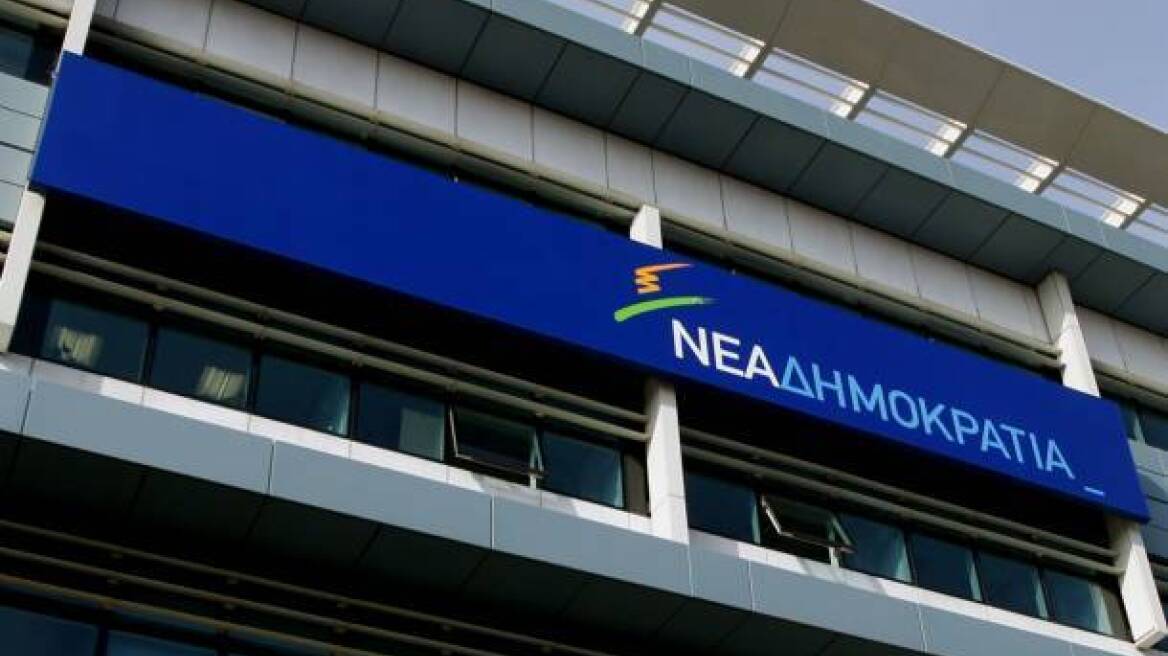 Εσωτερικές ζυμώσεις στη ΝΔ με τηλεφωνήματα Σαμαρά σε βουλευτές