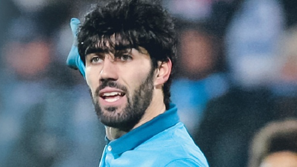 Ολυμπιακός: «Πόκερ» για Νέτο