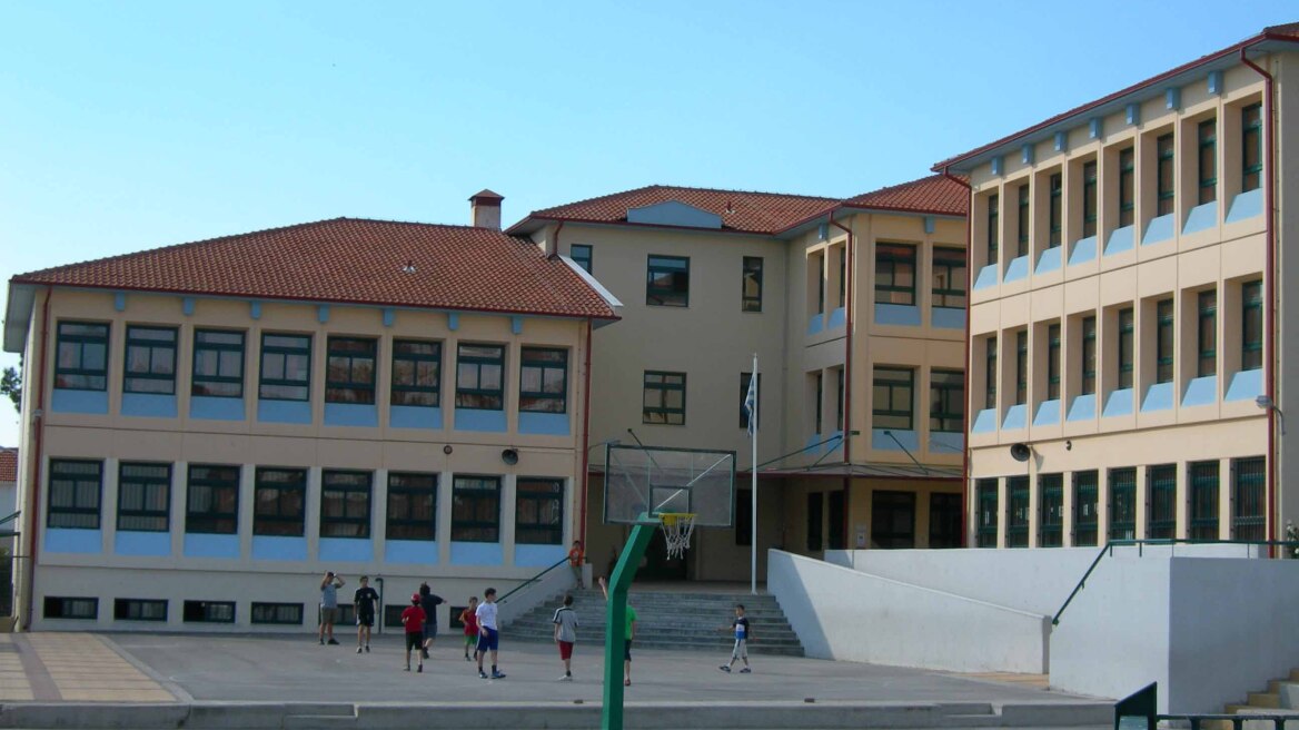 Ξεκινάει ο πανελλήνιος σχολικός διαγωνισμός SchoolLab