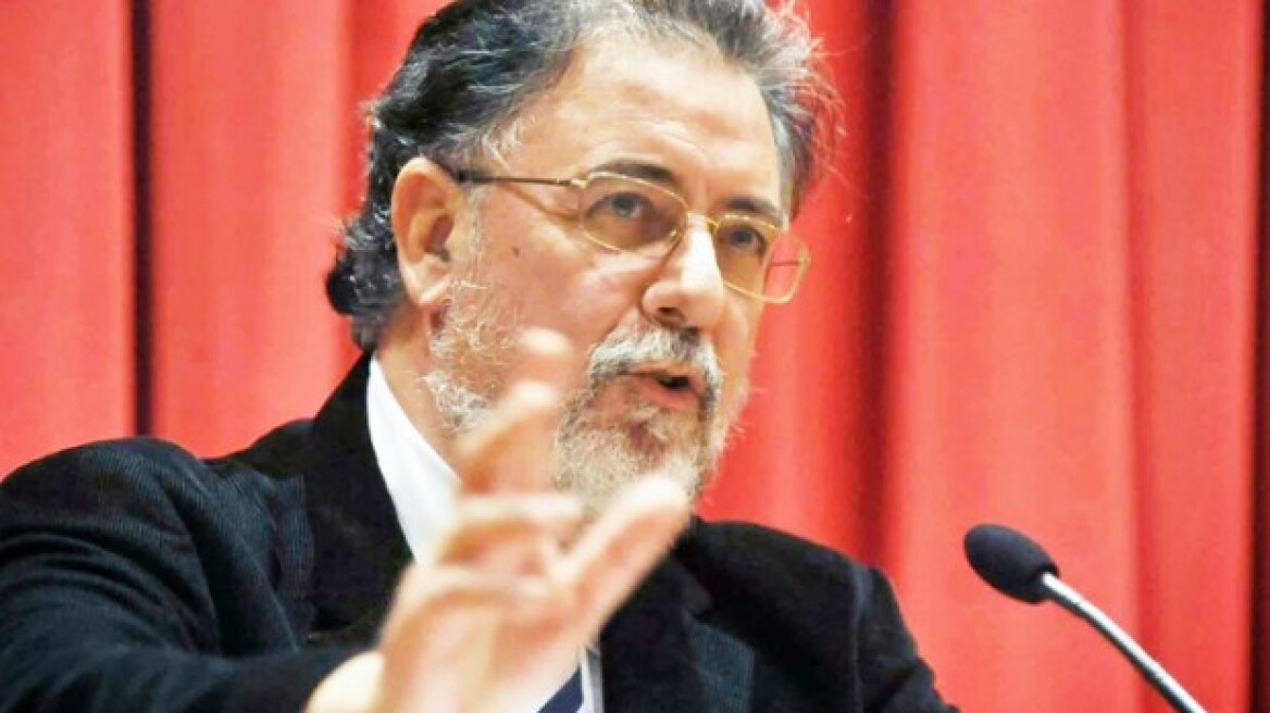 Πανούσης: Η Αστυνομία δεν μπορεί να γίνει θεσμός κατά της δημοκρατίας