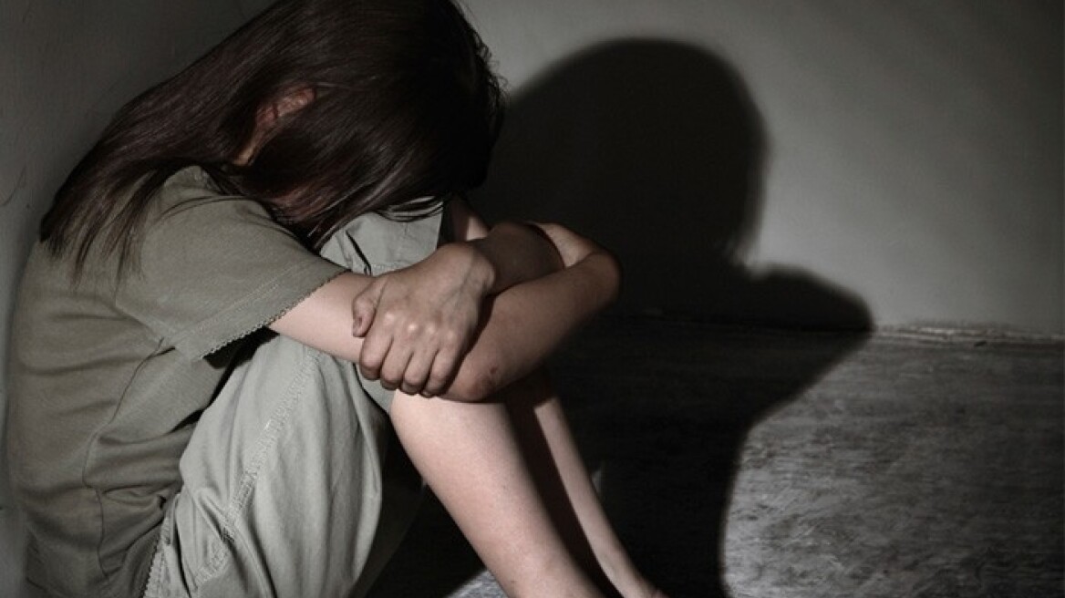 Χανιά: Θετός πατέρας κακοποιούσε δυο κοριτσάκια με ειδικές ανάγκες