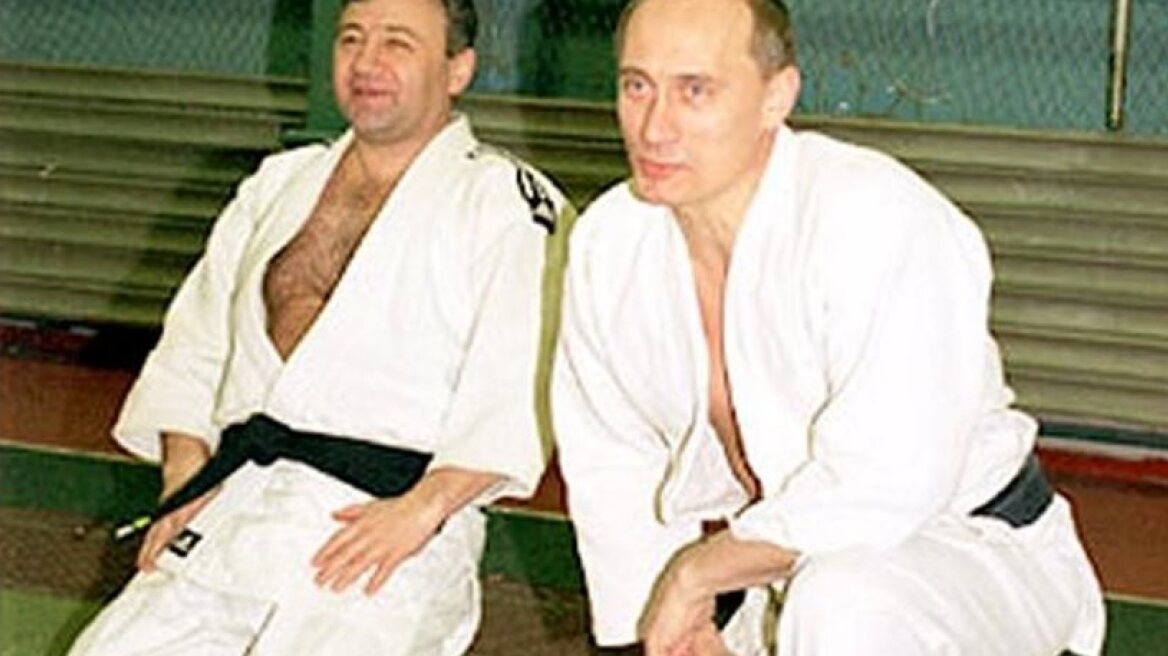 Φίλος του Πούτιν και παρτενέρ του στο τζούντο θα ανακατασκευάσει τη γέφυρα της Κριμαίας