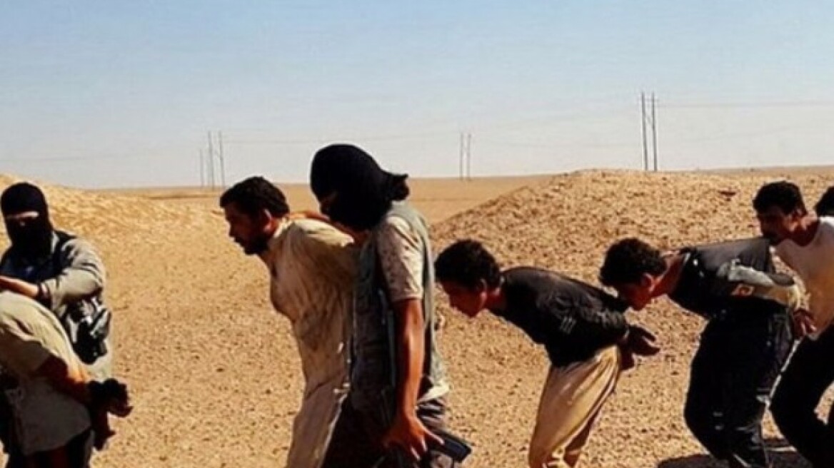 Ισλαμικό Κράτος: Ανέλαβε την ευθύνη για τρεις αποκεφαλισμούς