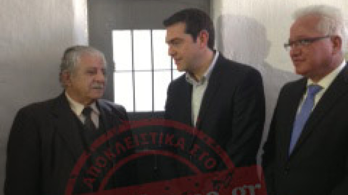 Λευκωσία: Δείτε τον Αλέξη Τσίπρα στα Φυλακισμένα Μνήματα