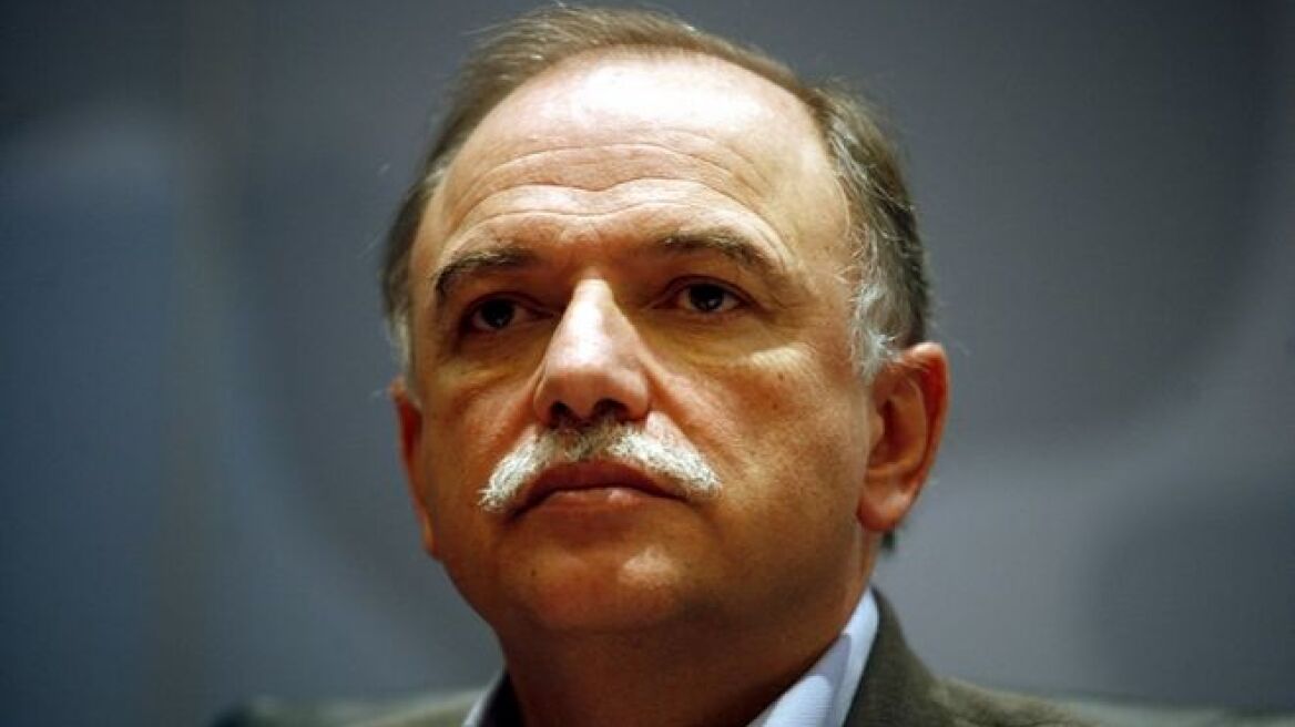 Παπαδημούλης: Υπάρχει χαρτί υγείας, να το πείτε στην κυρία Βούλτεψη