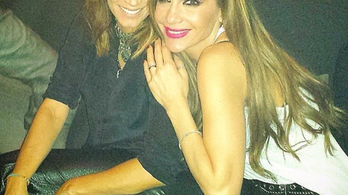 Δέσποινα Βανδή-Έλλη Κοκκίνου: Συνάντηση στα μπουζούκια