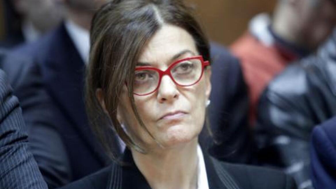 «Θα επιδιώξουμε τη δημιουργία 300.000 νέων θέσεων εργασίας», λέει η κυβέρνηση