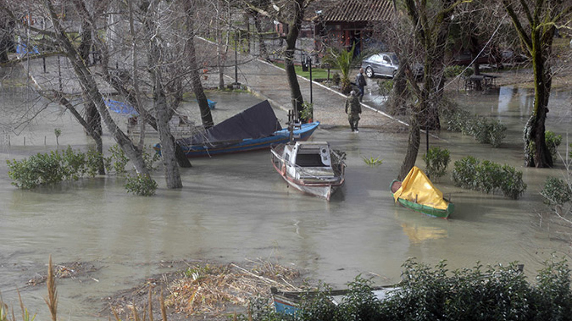 Άρτα: Καταστροφές σε 329 κτήρια από την πρωτοφανή θεομηνία