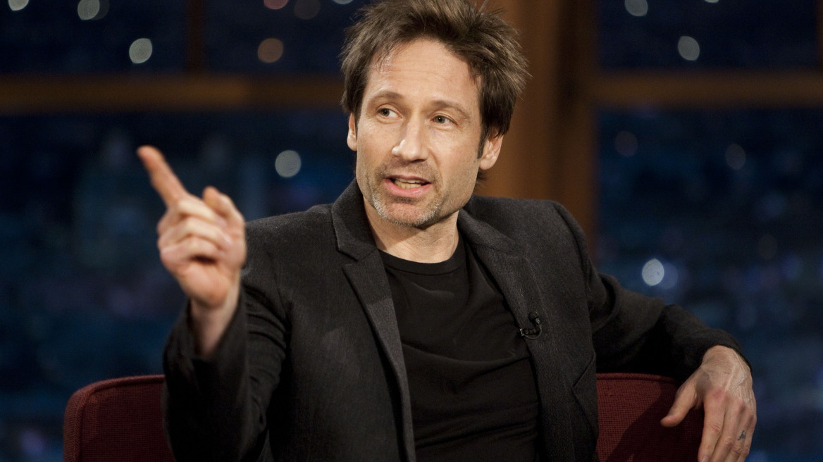 Ο David Duchovny τώρα και συγγραφέας