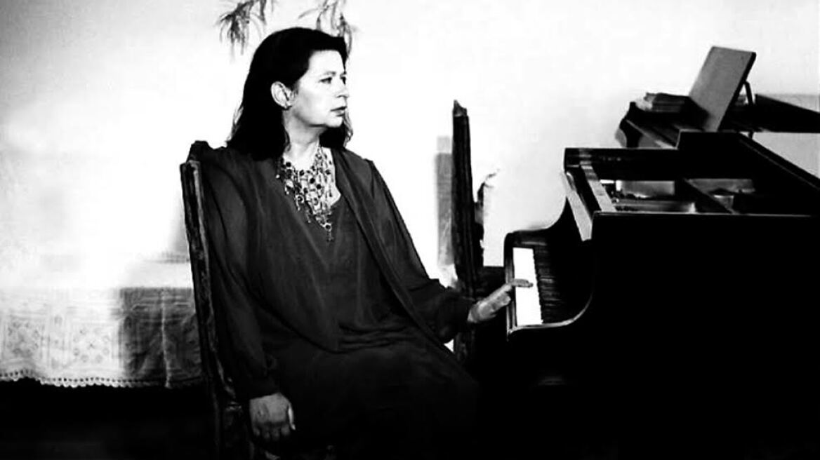 Ντόρα Μπακοπούλου: Συναυλία με πιάνο από τον Μπαχ στον Φίλιπ Γκλας