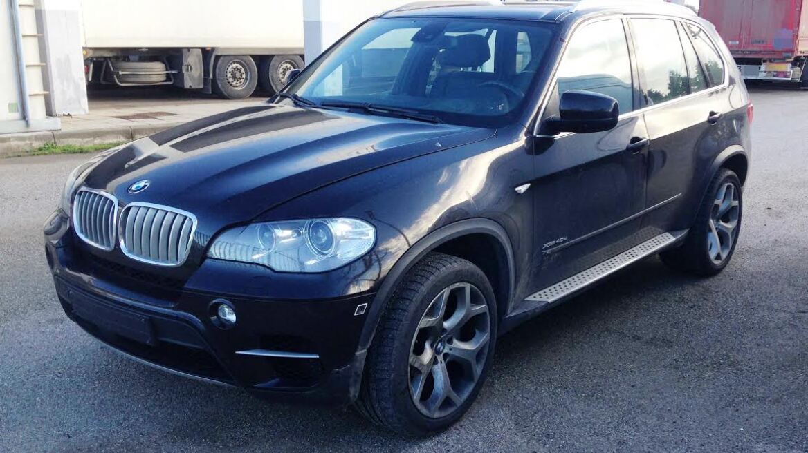  Θα έβγαζαν στην Τουρκία κλεμμένο BMW