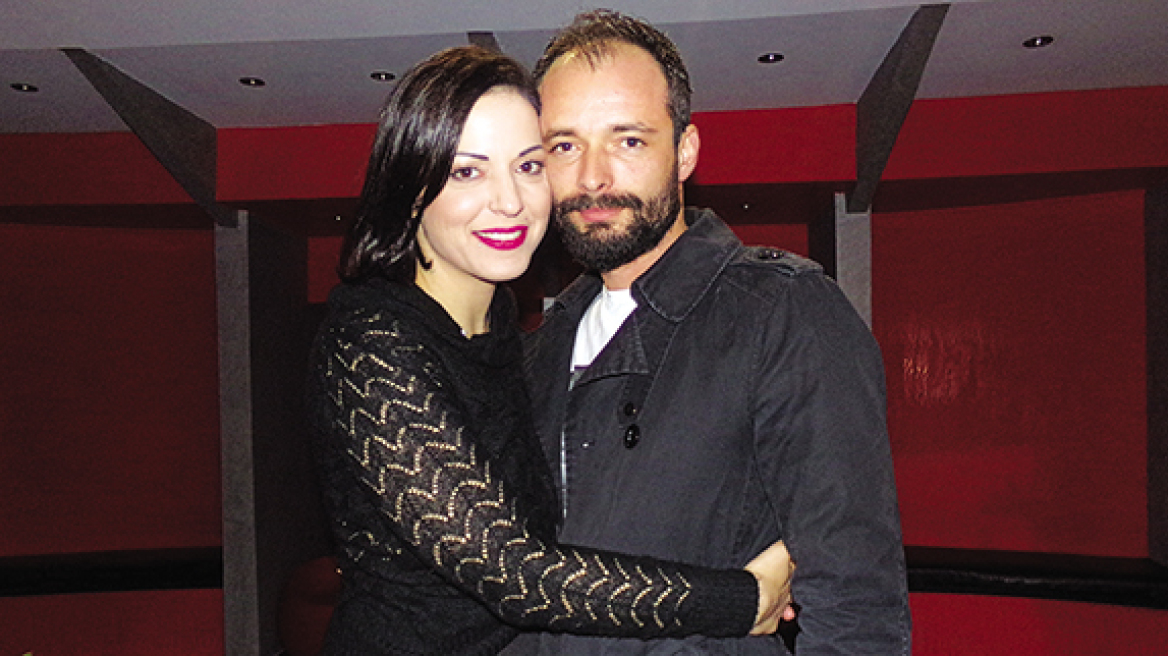 Αρραβωνιάστηκε την Πηλιχού την ημέρα που γεννούσε η γυναίκα του;