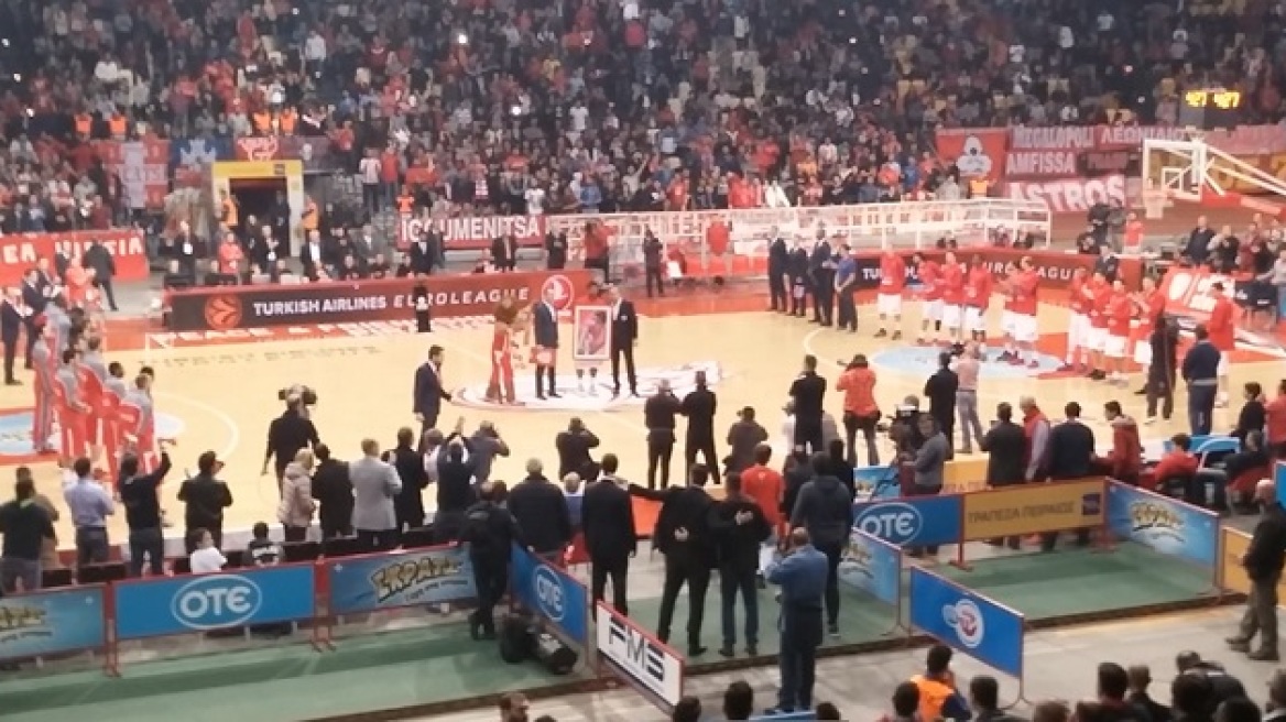 Live: Ολυμπιακός - ΤΣΣΚΑ 84-76 (τελικό)