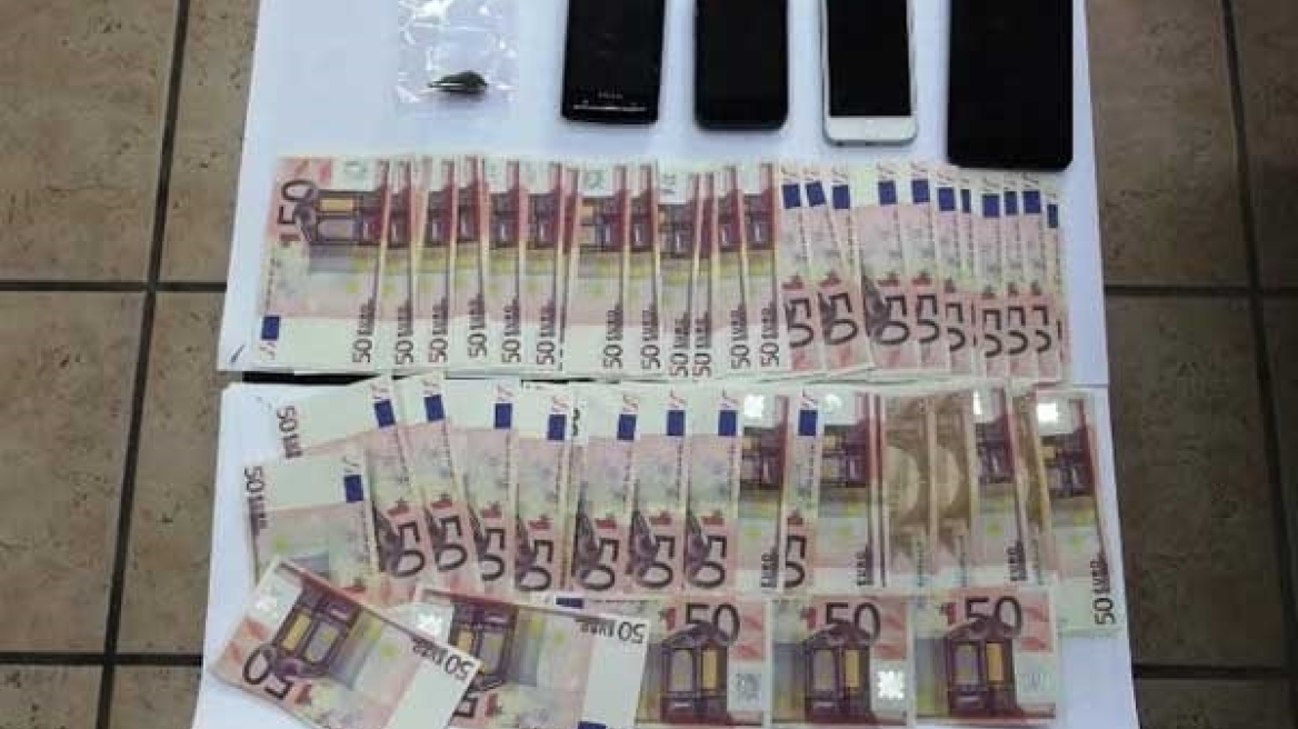 Πρέβεζα: Έκαναν αγορές με πλαστά 50ευρά 