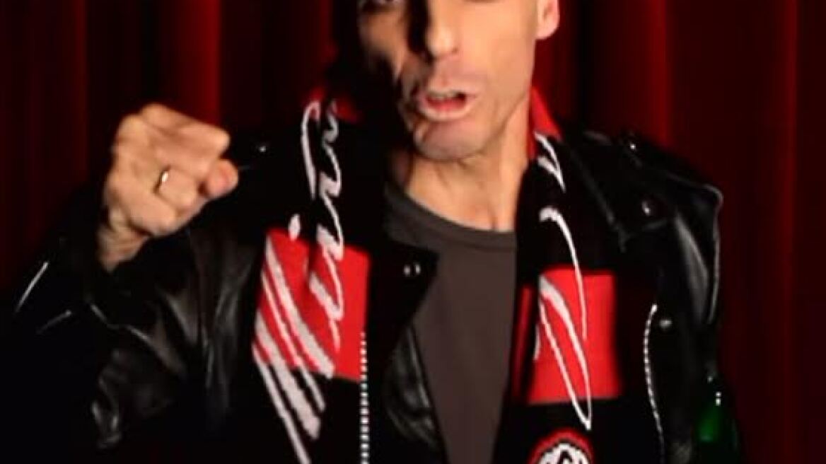 Όταν ο Βαρουφάκης ζητούσε να σκίσουμε τα... καλσόν(βίντεο) 