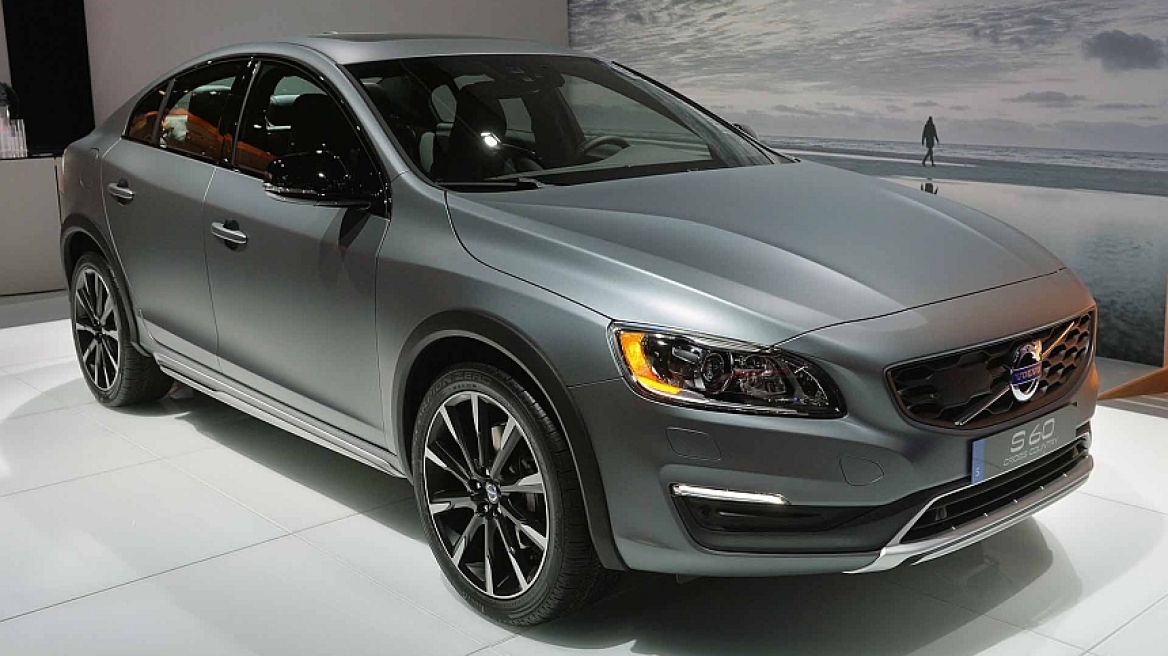 Volvo S60 CC: Αγρια πολυτέλεια