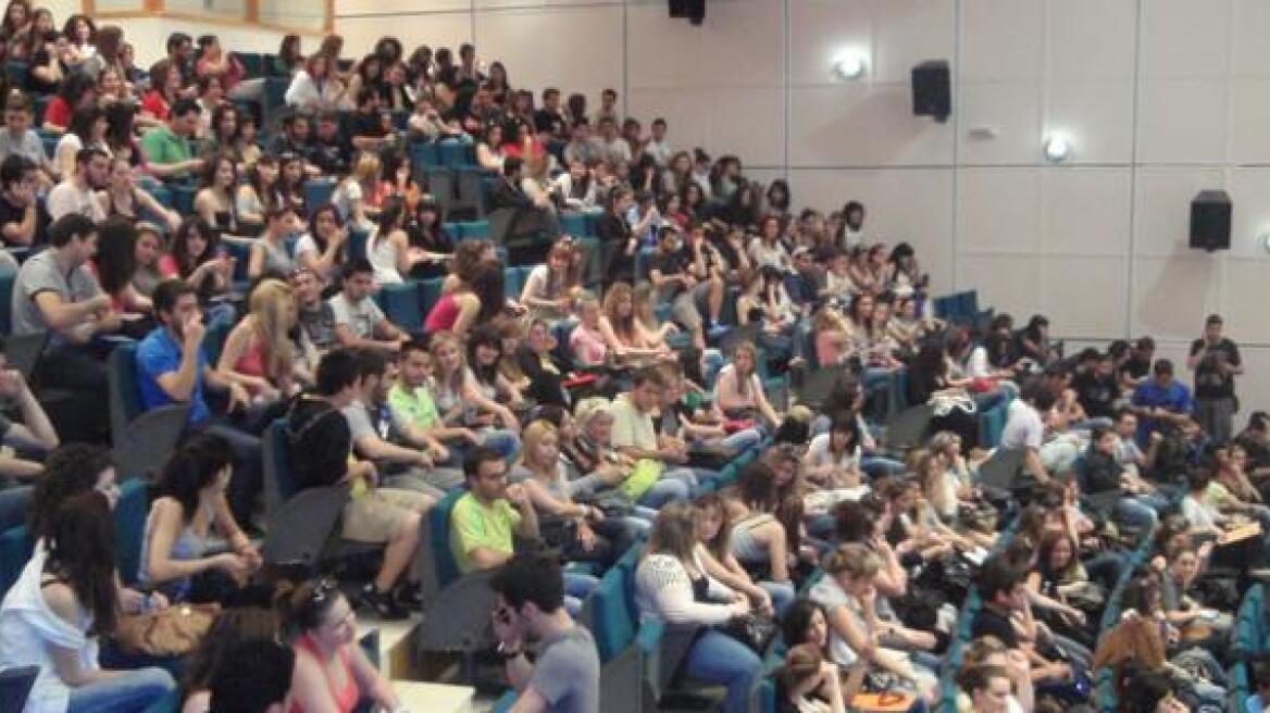 Υπουργείο Παιδείας: «Όχι» στις εύκολες μετεγγραφές